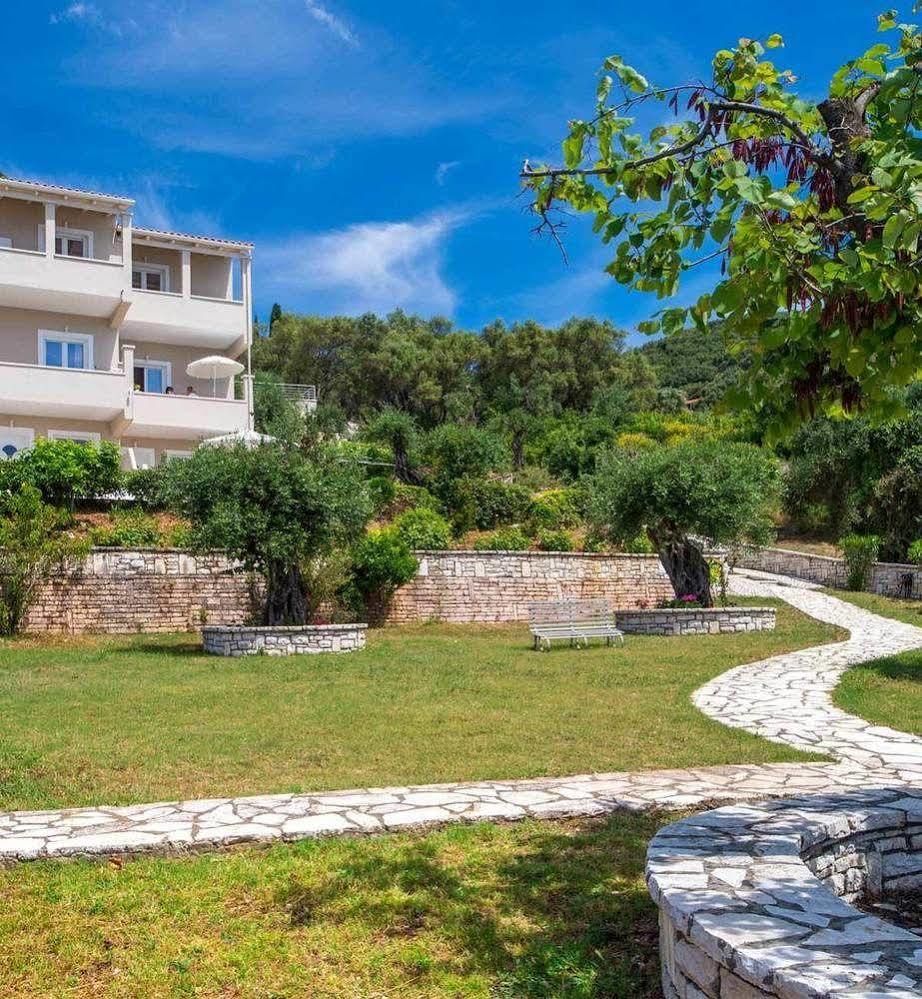 Krouzeri Beach Apartments Katávolos Eksteriør billede