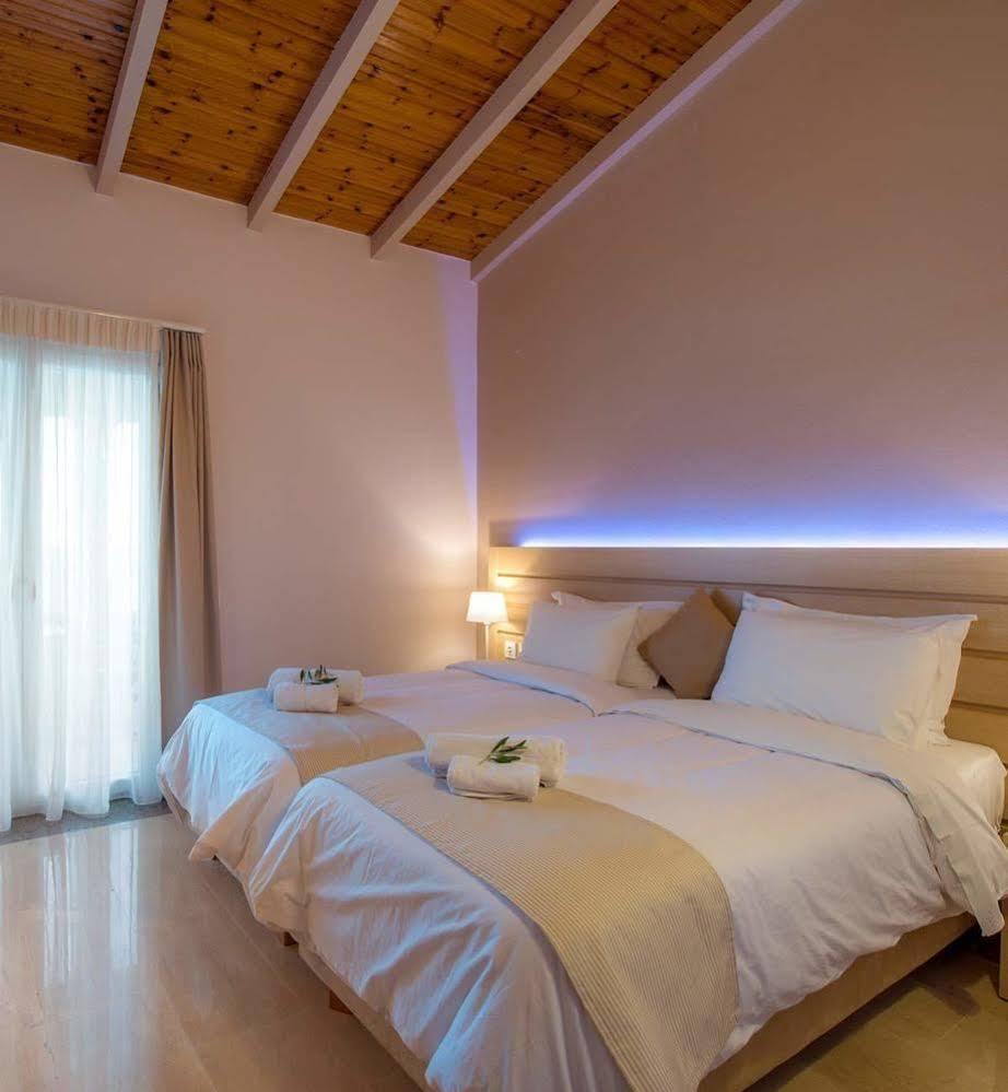 Krouzeri Beach Apartments Katávolos Eksteriør billede