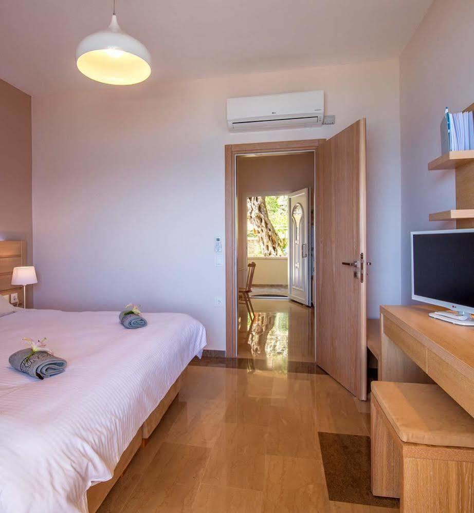 Krouzeri Beach Apartments Katávolos Eksteriør billede