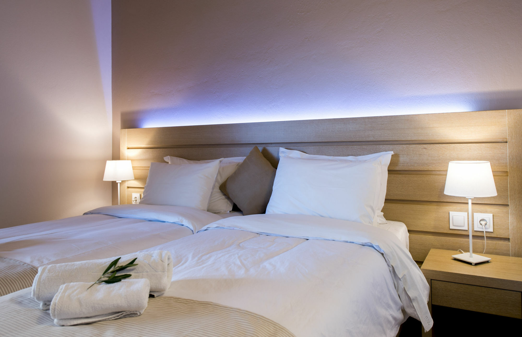 Krouzeri Beach Apartments Katávolos Eksteriør billede